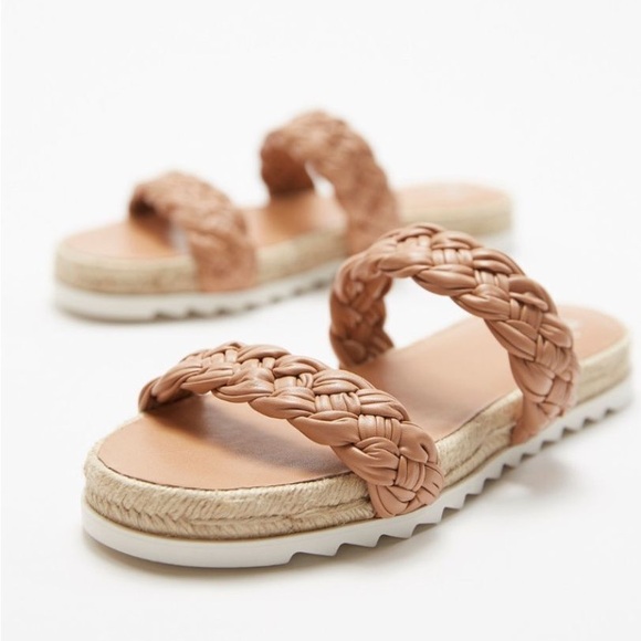 Marc fisher Jamie sandals - Picture 1 of 3
